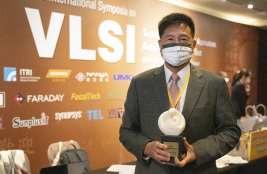 zoty中欧体育光电董事长彭双浪荣获潘文渊文教基金会 ERSO Award